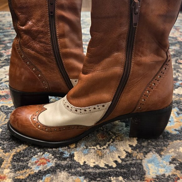 Miz Mooz Ness Ankle Boots - Picture 4 of 7